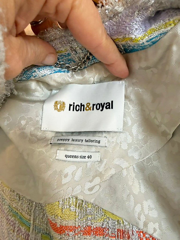 RICH & ROYAL