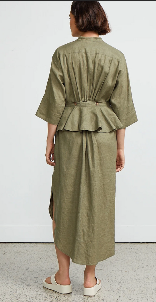 ART CLUB BY HEIDI MIDDLETON