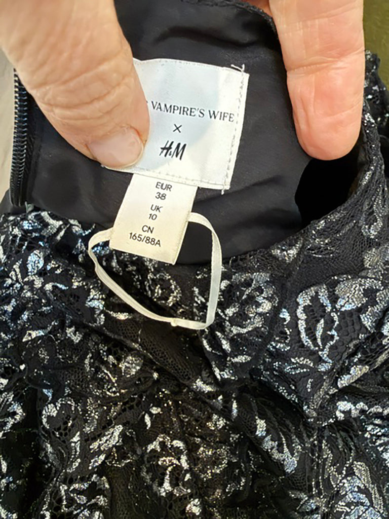 THE VAMPIRES WIFE x H&M