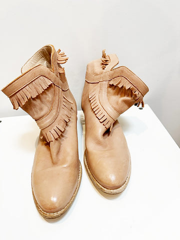 ACNE STUDIOS