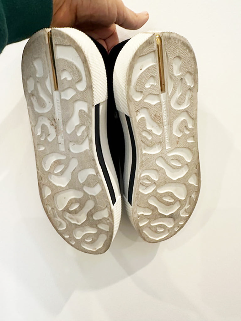 ALEXANDER MCQUEEN