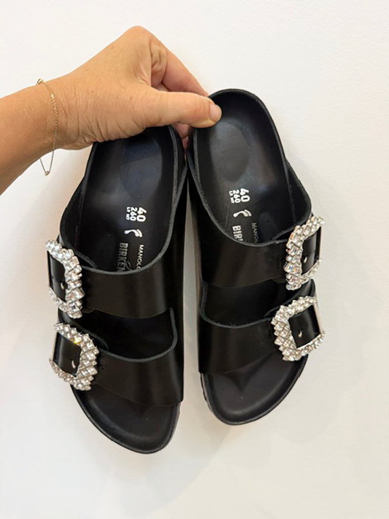 MANOLO BLAHNIK