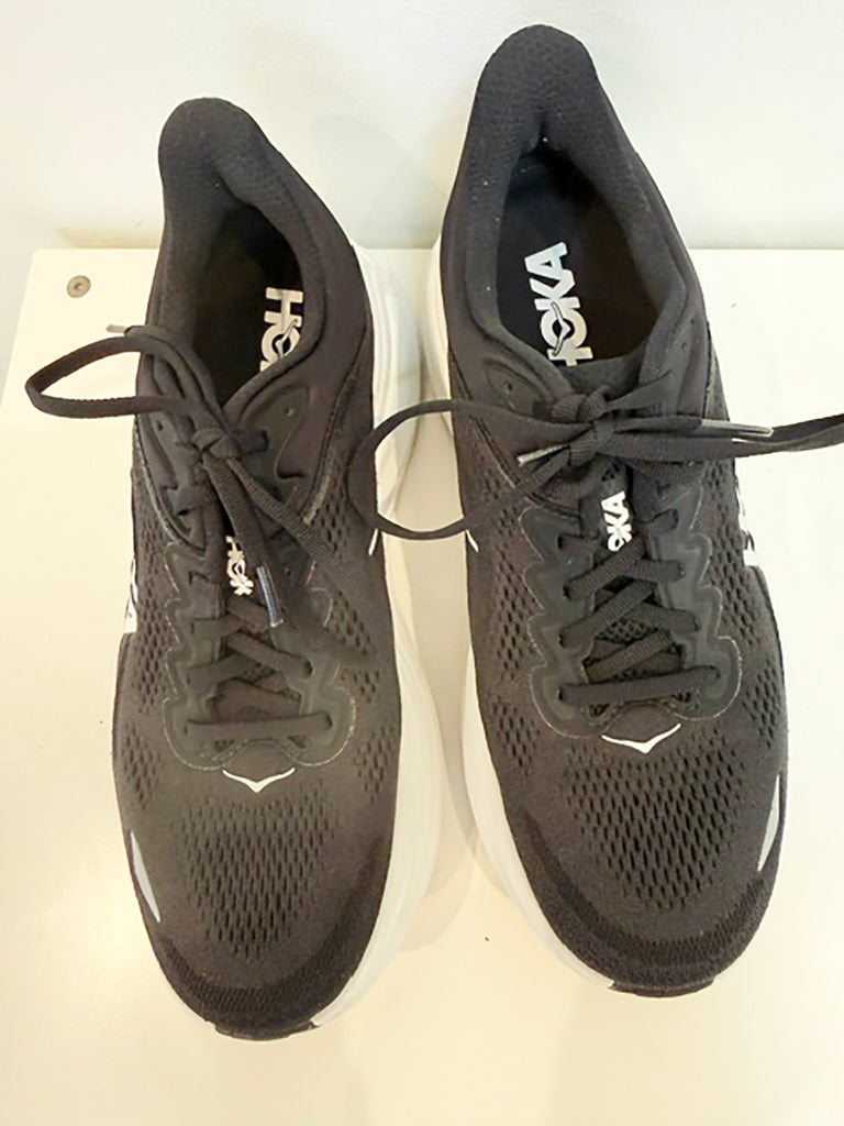 HOKA