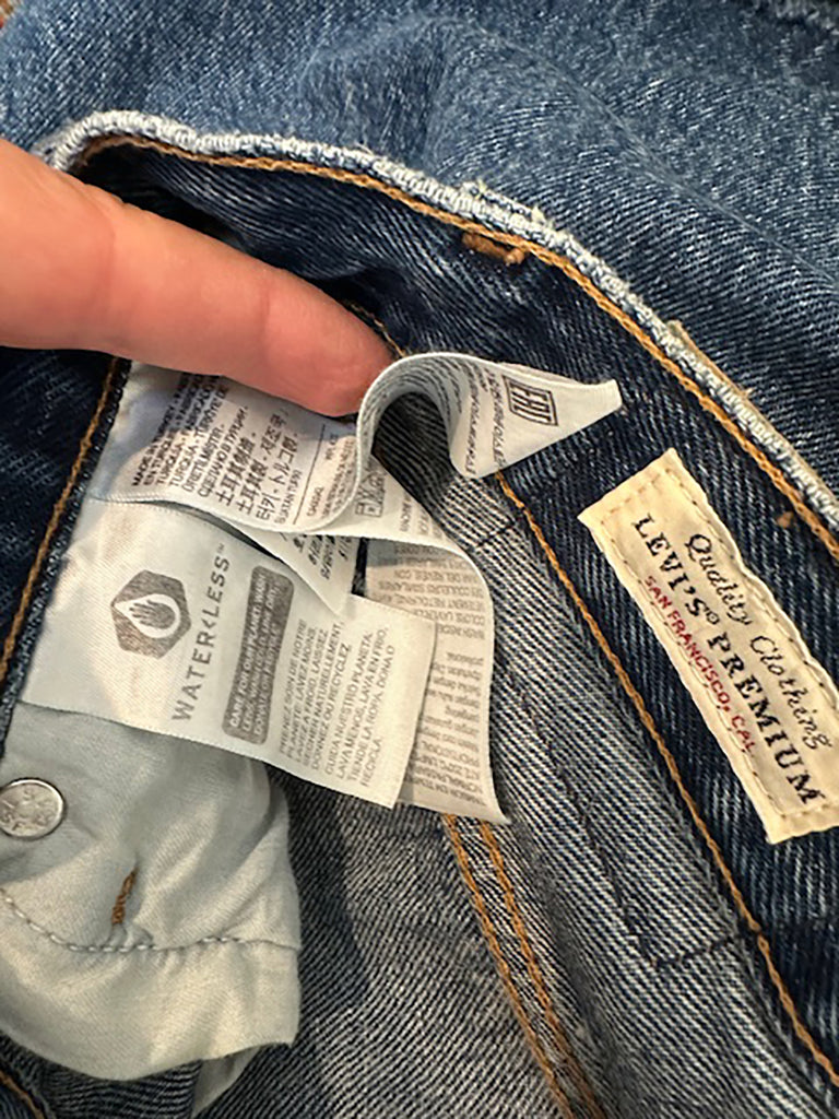 LEVI'S