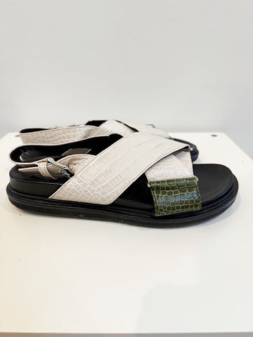 MARNI