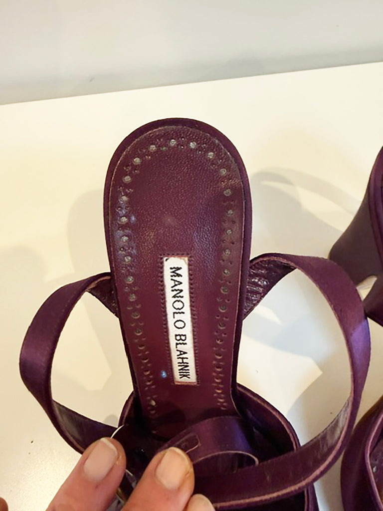 MANOLO BLAHNIK