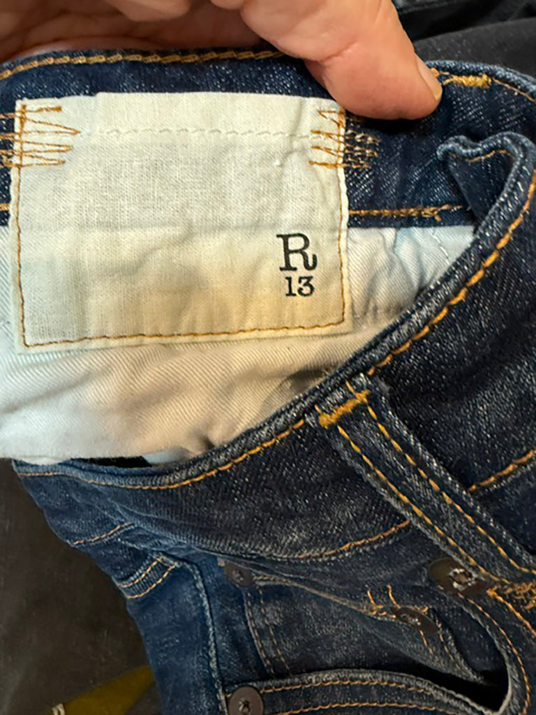 R13