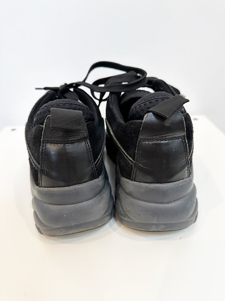 ACNE STUDIOS