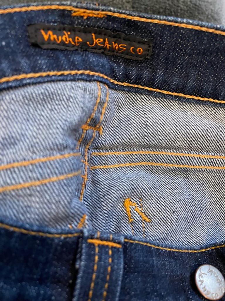 NUDIE JEANS